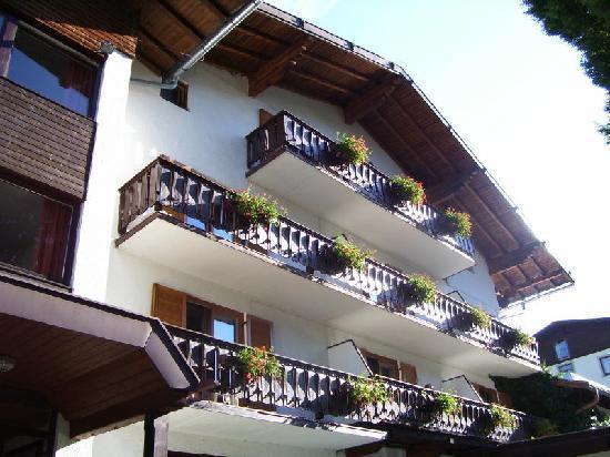 Hotel Schoenblick Zell am See Bagian luar foto