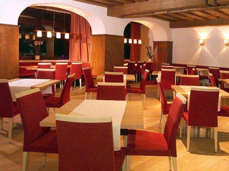 Hotel Schoenblick Zell am See Bagian luar foto